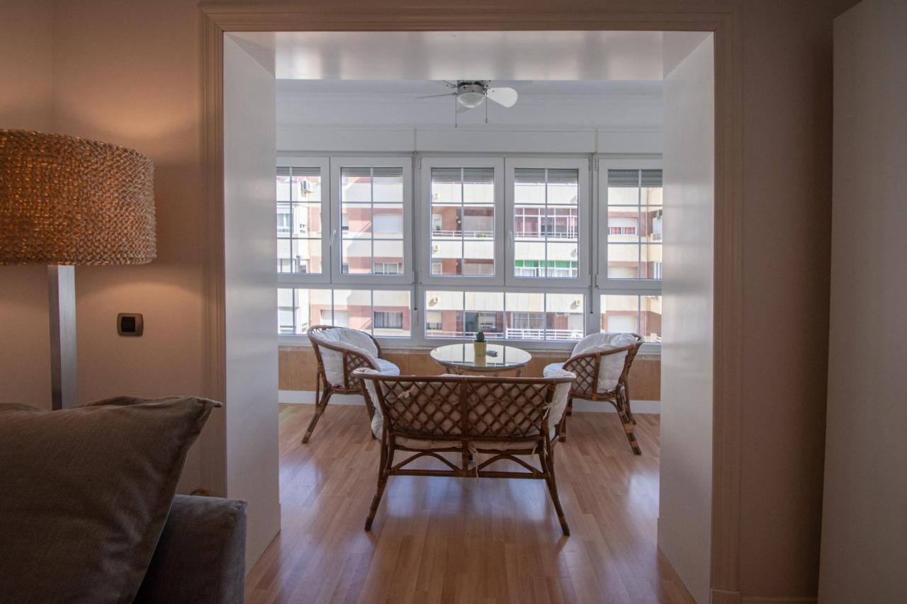 Апартаменты Apartamento El Espejo Del Mar De Кадис Экстерьер фото